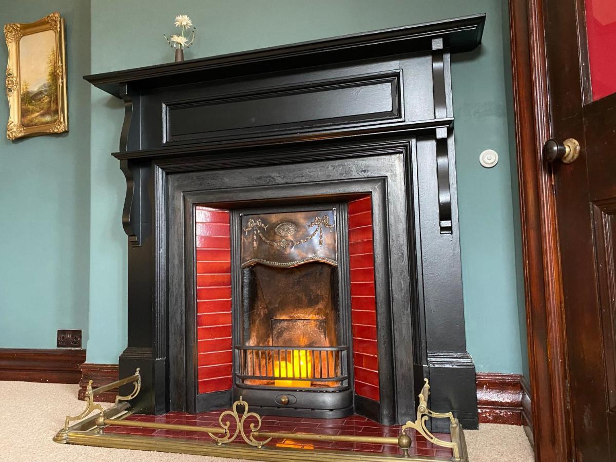 The Old Vicarage Ni B&B Ballywalter ภายนอก รูปภาพ
