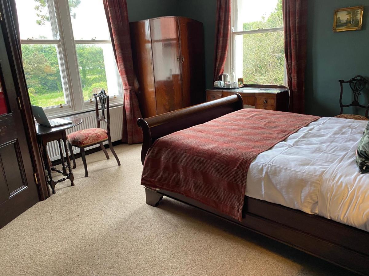 The Old Vicarage Ni B&B Ballywalter ภายนอก รูปภาพ