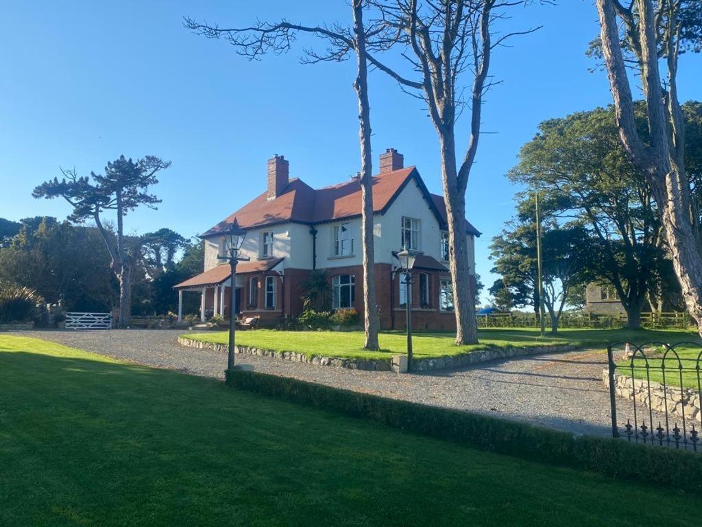 The Old Vicarage Ni B&B Ballywalter ภายนอก รูปภาพ